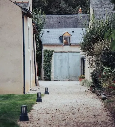 De Charme, Belle-beille 昂热